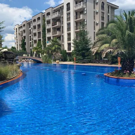Luxury Orchid With A Garden In A Private Complex Cascadas Bulgaria アパートホテル 3*