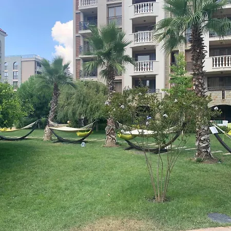 アパートホテル Luxury Orchid With A Garden In A Private Complex Cascadas Bulgaria