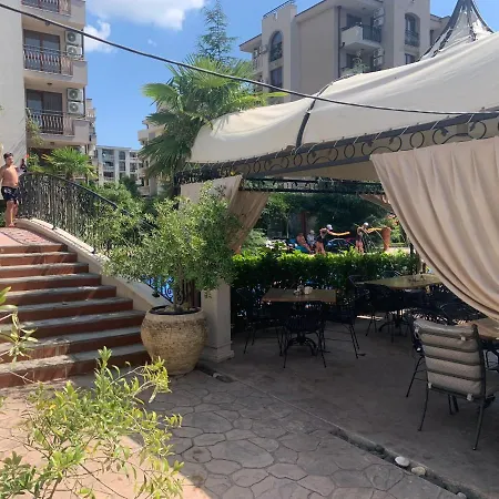 Apartahotel Luxury Orchid With A Garden In A Private Complex Cascadas Bulgaria 3*