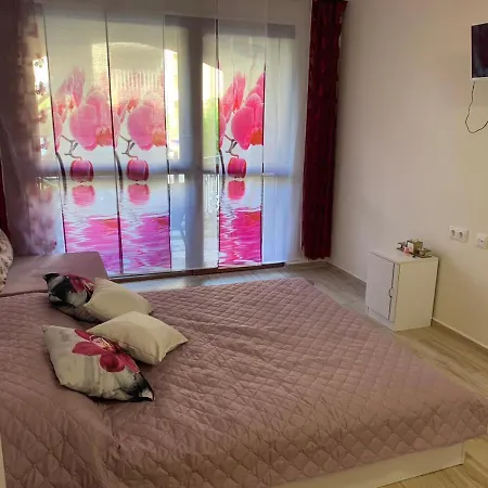 Апартхотел Luxury Orchid With A Garden In A Private Complex Cascadas Bulgaria Слънчев бряг
