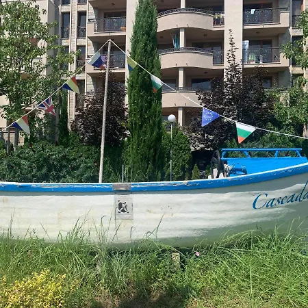 Luxury Orchid With A Garden In A Private Complex Cascadas Bulgaria Appart hôtel Slantchev Briag